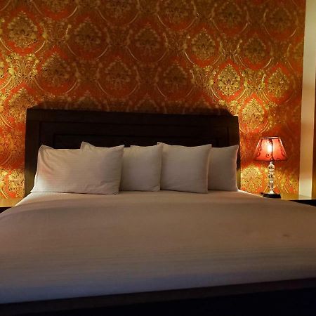 Mulberry Guest House F-10 اسلام اباد المظهر الخارجي الصورة